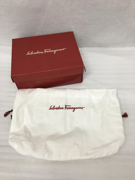 Salvatore Ferragamo スエードチェーンショルダーバッグ　ブラック