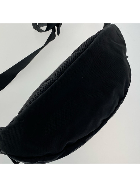 THE NORTH FACE ボディバッグ Sweep ナイロン 黒