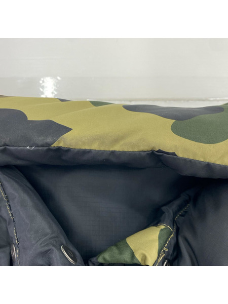 A BATHING APE ジャケット カモ柄ダウンベスト (M)