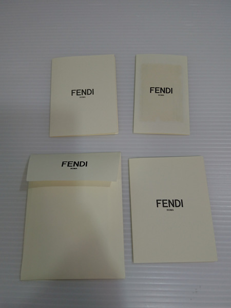 FENDI FFロゴファー/ポンポンチャーム/キーホルダー/ShADOW FOX Dyed fur