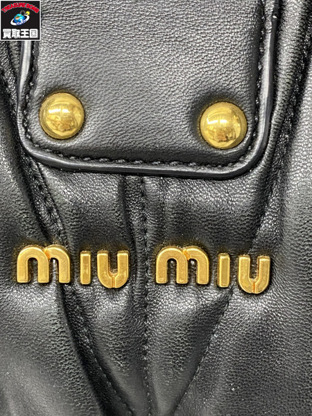 ショルダーバッグ Miu Miu マテラッセ ショルダーバッグ 