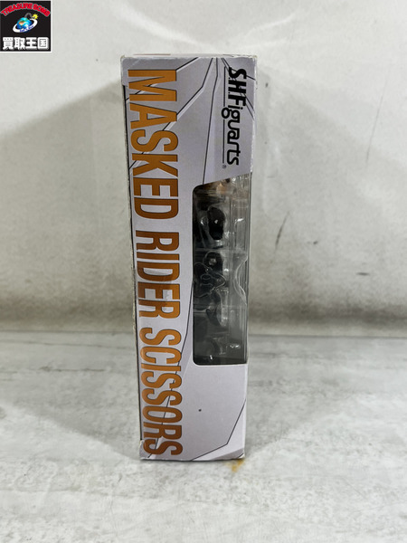 S.H.Figuarts 仮面ライダーシザース