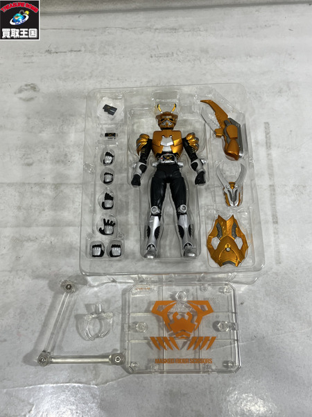 S.H.Figuarts 仮面ライダーシザース