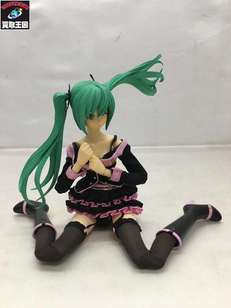 REAL ACTION HEROES 初音ミク -Project DIVA F- ハニーウィップ  開封品