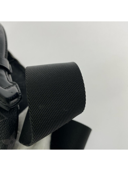 ボディバッグ LV/モノグラム・エクリプス/バムバッグ/M42906