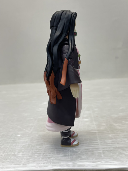 BANDAI   鬼滅の刃 S.H.フィギュアーツ 竈門禰豆子