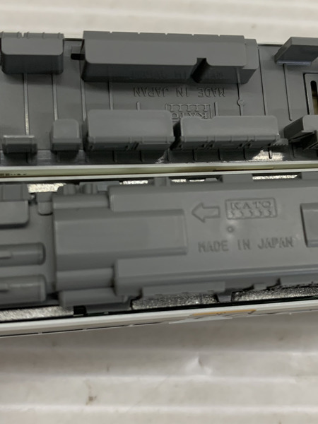 鉄道模型車両 221系リニューアル車 大和路快速 基本＋増結セット(8両編成)