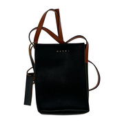 MARNI　ショルダーバッグ