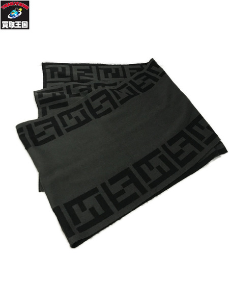 FENDI ロゴマフラー　100％WOOL