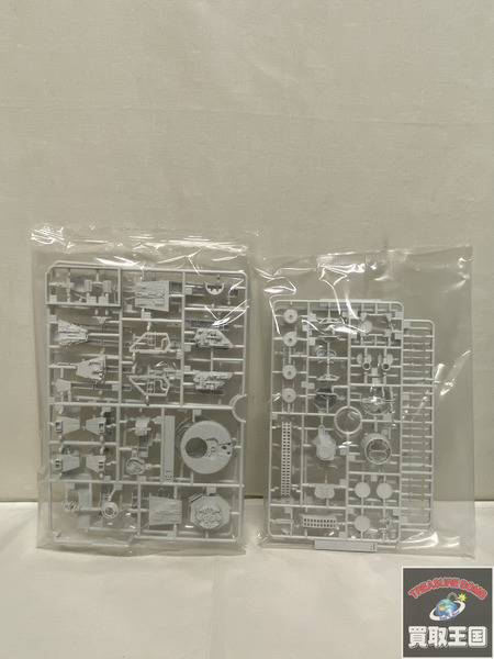 スターウォーズ 1/144スケール ミレニアムファルコン フォースの覚醒 