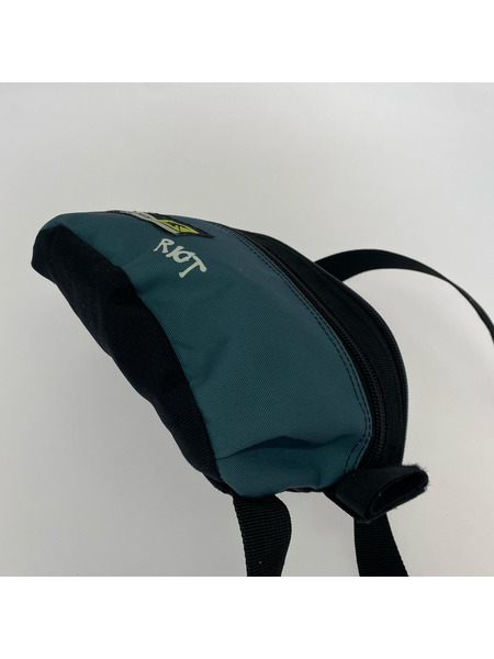 MOUNTAIN SMITH ショルダーバッグ