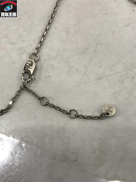 FENDI　ロゴネックレス