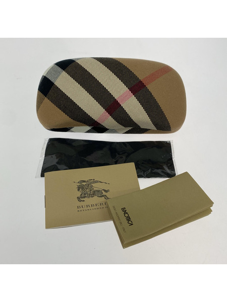 BURBERRY　メガネ・サングラス