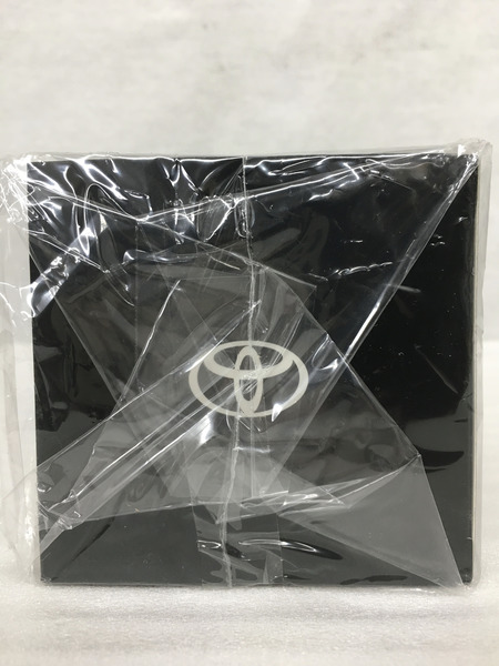 1/30 トヨタ シエンタ ダークグレー×スカーレットメタリック