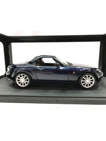 1/18スケールカー AUTOart ロードスター オートリトラタクブル ダークブルー