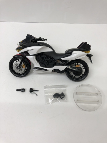 メーカー 仮面ライダーフィギュア S.H.F 仮面ライダーディケイド