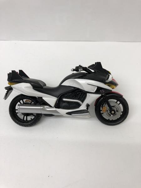 メーカー 仮面ライダーフィギュア S.H.F 仮面ライダーディケイド マシンディケイダー