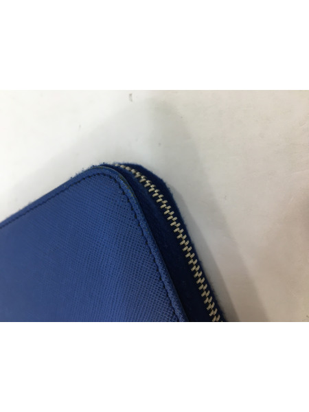 長財布 PRADA ラウンドウォレット　青