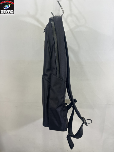 THE NORTH FACE リュックサック・バックパック Shuttle Daypack Slim