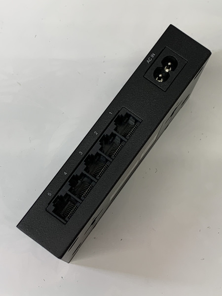 バッファロー Giga対応 スイッチングハブ 5ポート ブラック LSW6-GT-5NS／BK 未使用品 ＃1[値下]