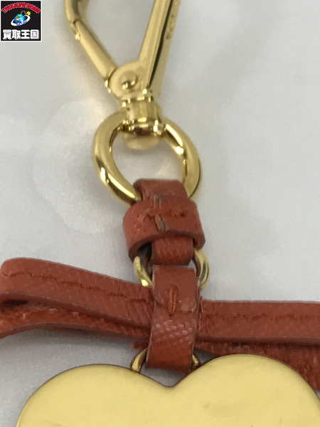 PRADA キーリング サフィアーノ ハート オレンジ