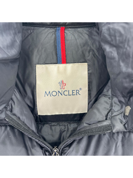 MONCLER ダウンジャケット LANNIC