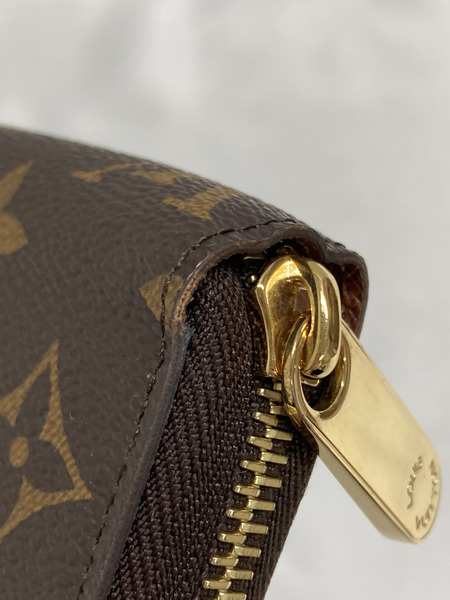 LV ジッピー・ウォレット 新型