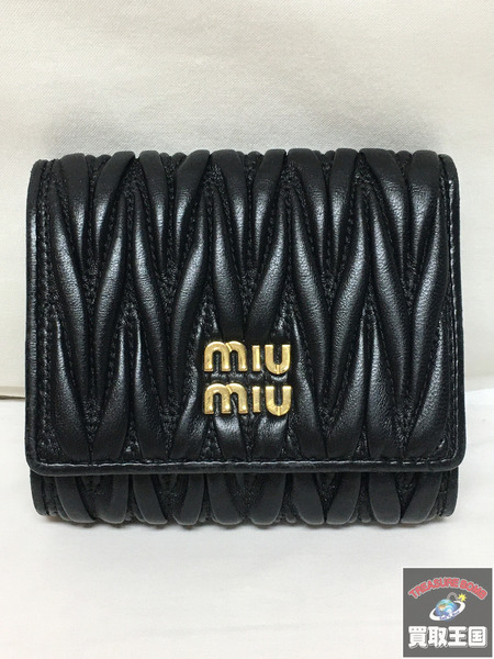 MIUMIU 三つ折り財布 マテラッセレザー コンパクトウォレット 