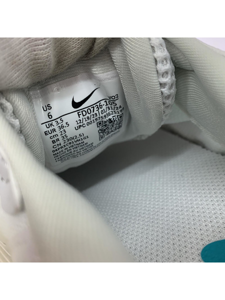 NIKE スニーカー WMNS V2K RUN FD0736-105 23.0cm