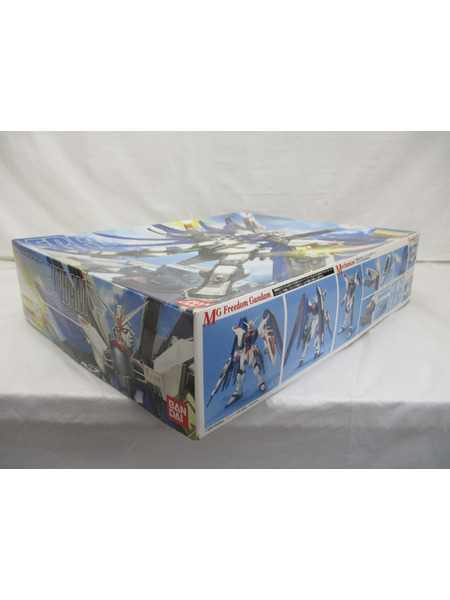 ガンプラ MG 1/100 フリーダムガンダム