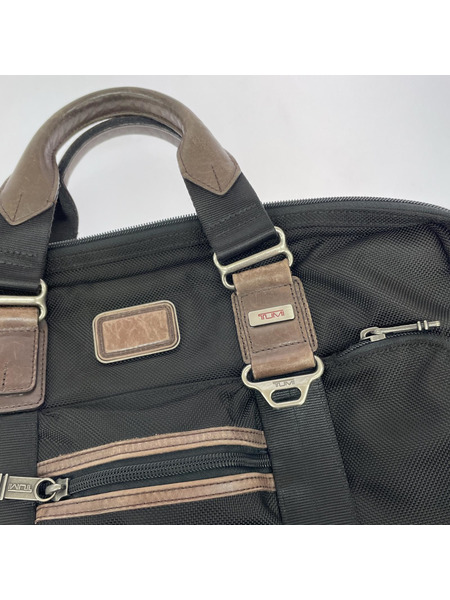TUMI ショルダーバッグ