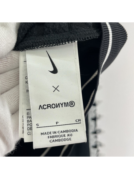 NIKE ブルゾン・ジャンパー ACRONYM CZ4673-010