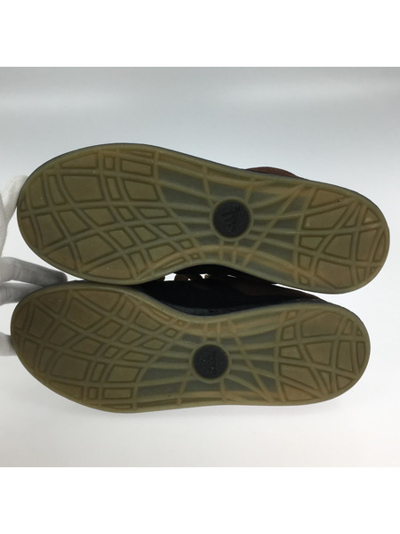 adidas スニーカー