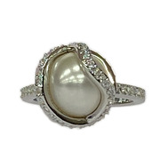 SWAROVSKI 指輪・リング パールリング (52)