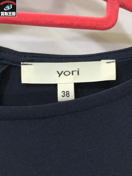 . 長袖シャツ Yori ティアードストレッチブラウス size38[値下]