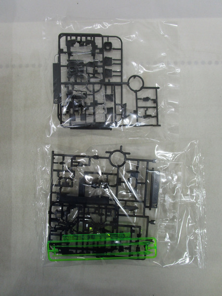 ガンプラ MG　ガンダムver.3.0　ネオングリーン