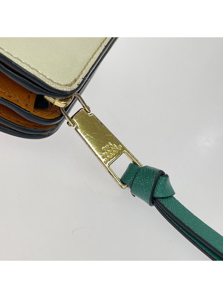 MARC JACOBS コンパクトウォレット 2トーン 白黒