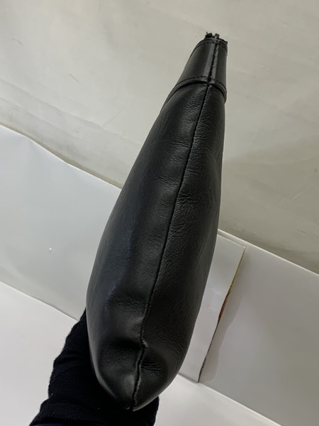 LV モノグラム・シャドウ ポシェット・ディスカバリー ノワール M62903 箱なし ルイ ヴィトン LOUIS VUITTON  クラッチバッグ セカンドバッグ バッグ 