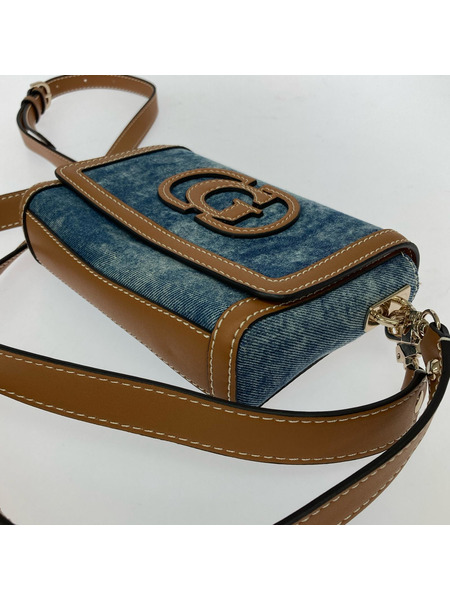 GUESS ショルダーバッグ SEBINA FLAP SHOULDER BAG DENIM