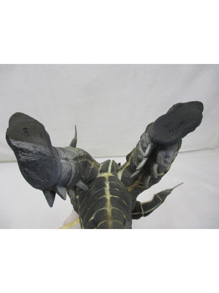 ウルトラマン ccp 彗星怪獣ドラコ