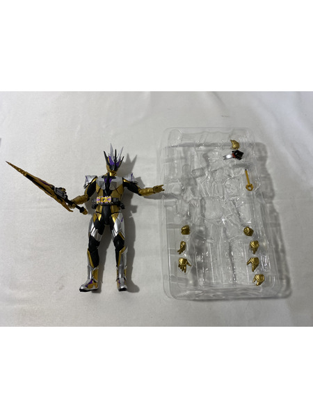 メーカー 仮面ライダーフィギュア S.H.Figuarts 仮面ライダー サウザー