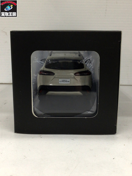 カラーサンプル カローラクロス クリアベージュメタリック　4Y3