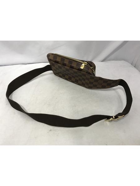 LV　ボディバッグ