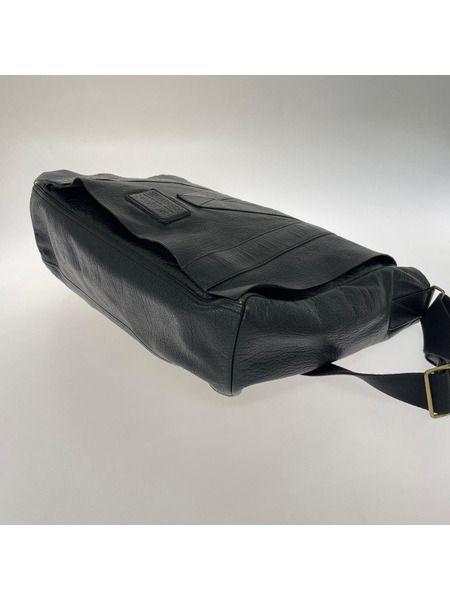 Marc by Marc Jacobs ショルダーバッグ レザーショルダーバッグ