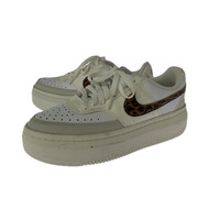 NIKE スニーカー DO2791-100