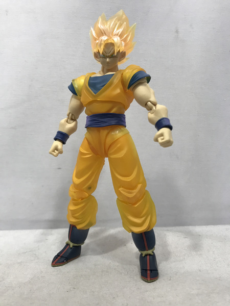 メーカー ドラゴンボール S.H.Figuarts スーパーサイヤ人孫悟空-Z戦士-