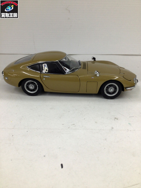 1/24スケールカー EBBRO 1/24 トヨタ 2000GT