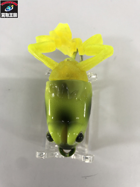 ヨーヅリ　VICKY