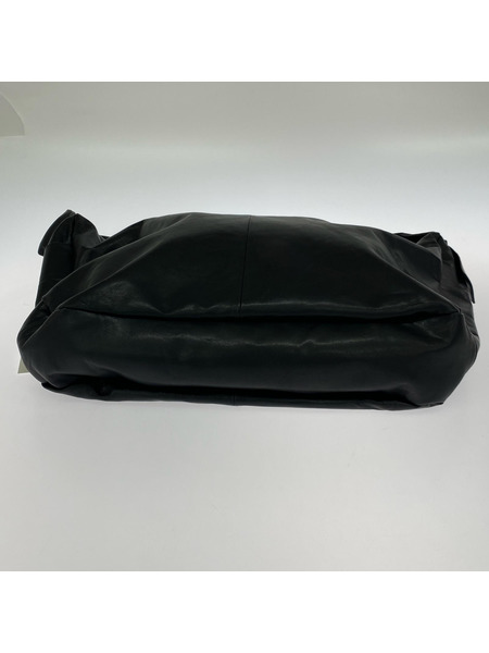 stein ショルダーバッグ SHIRRING HANDLE LEATHER SHOULDER BAG