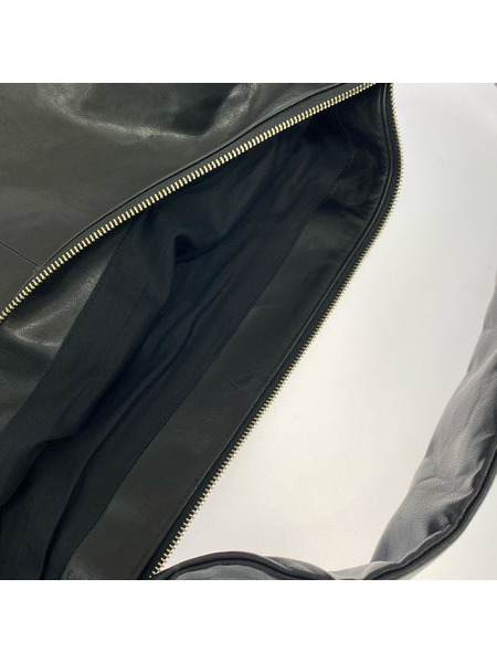 stein ショルダーバッグ SHIRRING HANDLE LEATHER SHOULDER BAG